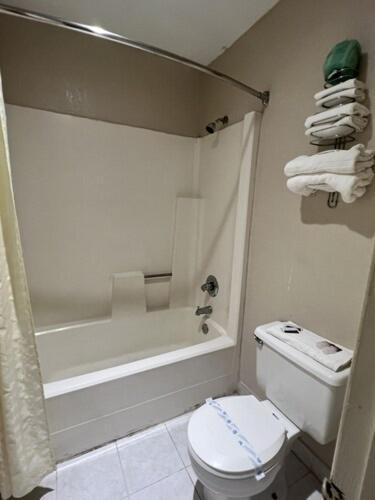 Americas Best Value Inn - Edna Esterno foto
