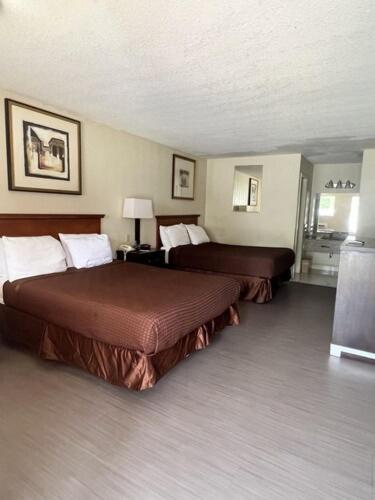 Americas Best Value Inn - Edna Esterno foto