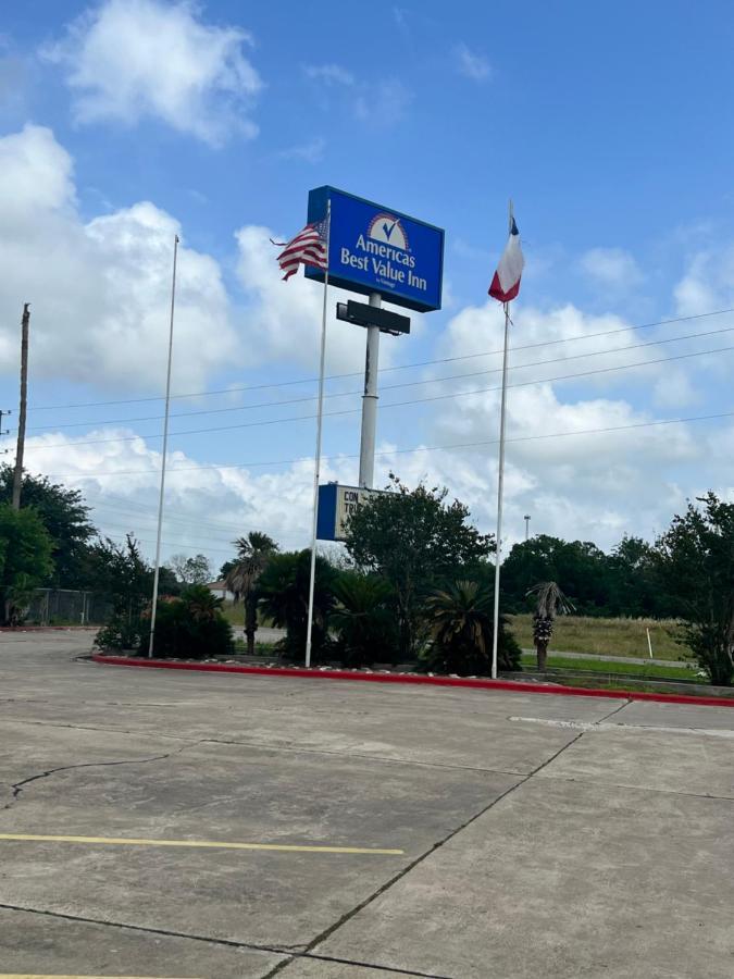 Americas Best Value Inn - Edna Esterno foto